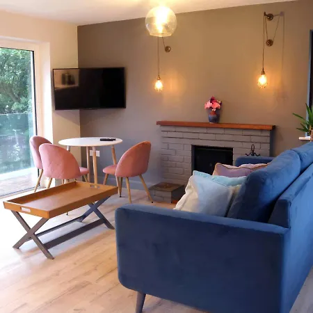 Crow's Nest - 1 - Self Catering Glandore