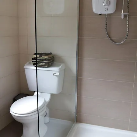 Crow's Nest - 1 - Self Catering Glandore