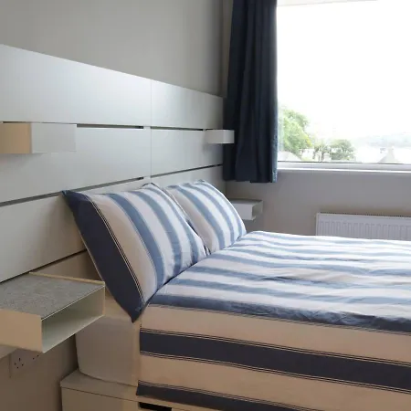 Crow's Nest - 1 - Self Catering * Glandore