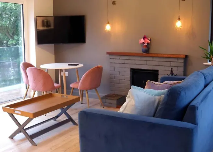 Crow's Nest - 1 - Self Catering Glandore