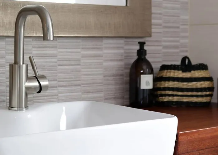 Appartamento Crow's Nest - 1 - Self Catering *